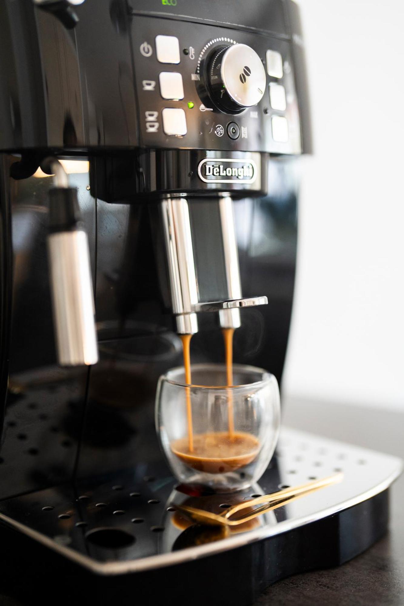 Yay - 65M2 Apartment Am Bahnhof - Smart Tv - Internet - Kaffee - Waschmaschine - Trockner Mühldorf Zewnętrze zdjęcie