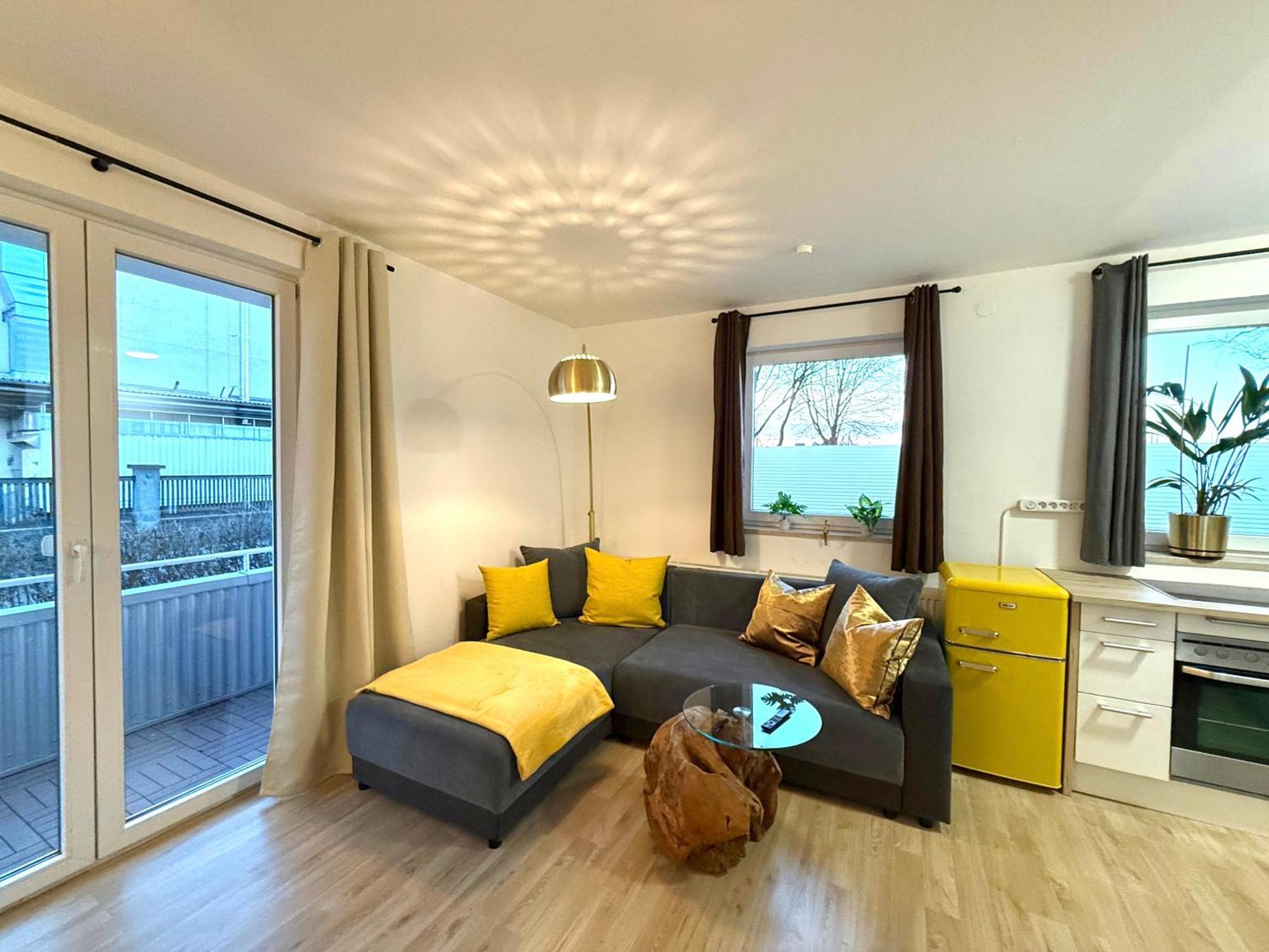 Yay - 65M2 Apartment Am Bahnhof - Smart Tv - Internet - Kaffee - Waschmaschine - Trockner Mühldorf Zewnętrze zdjęcie